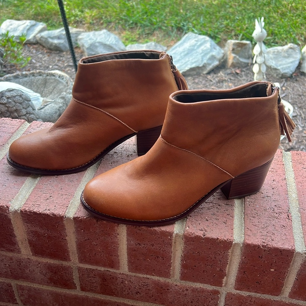 Tom’s ankle boots